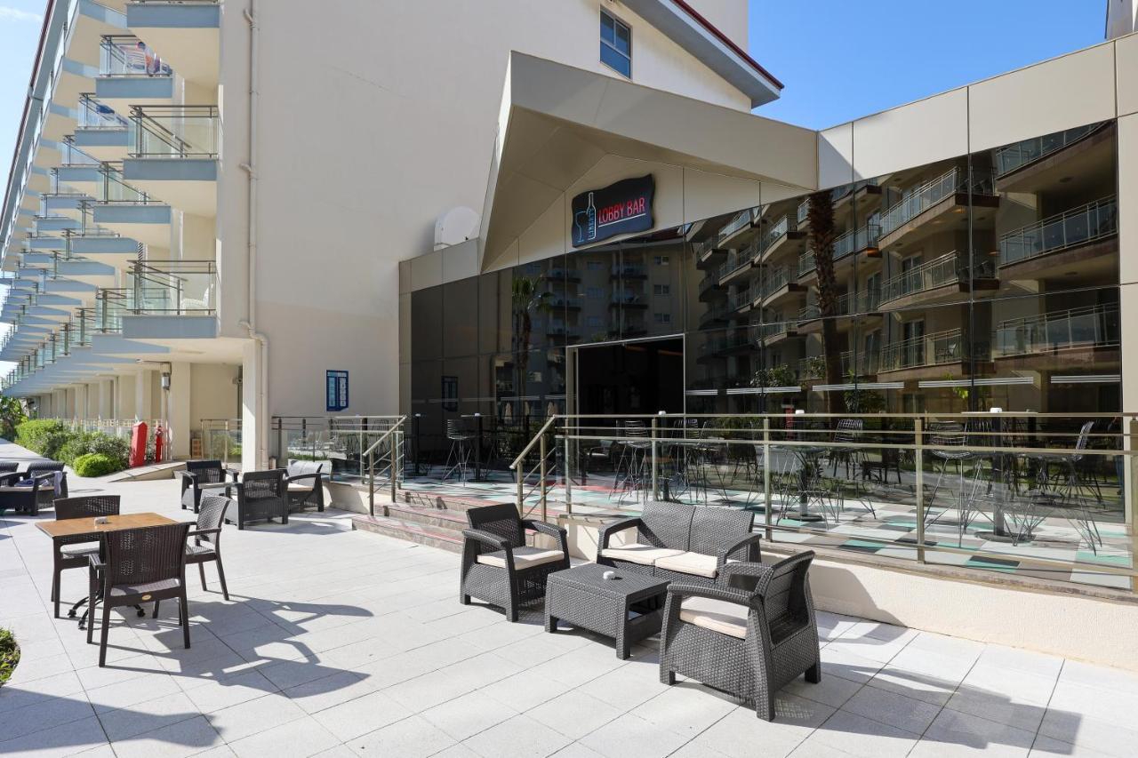Ramada Hotel & Suites By Wyndham Kusadası Exteriér fotografie